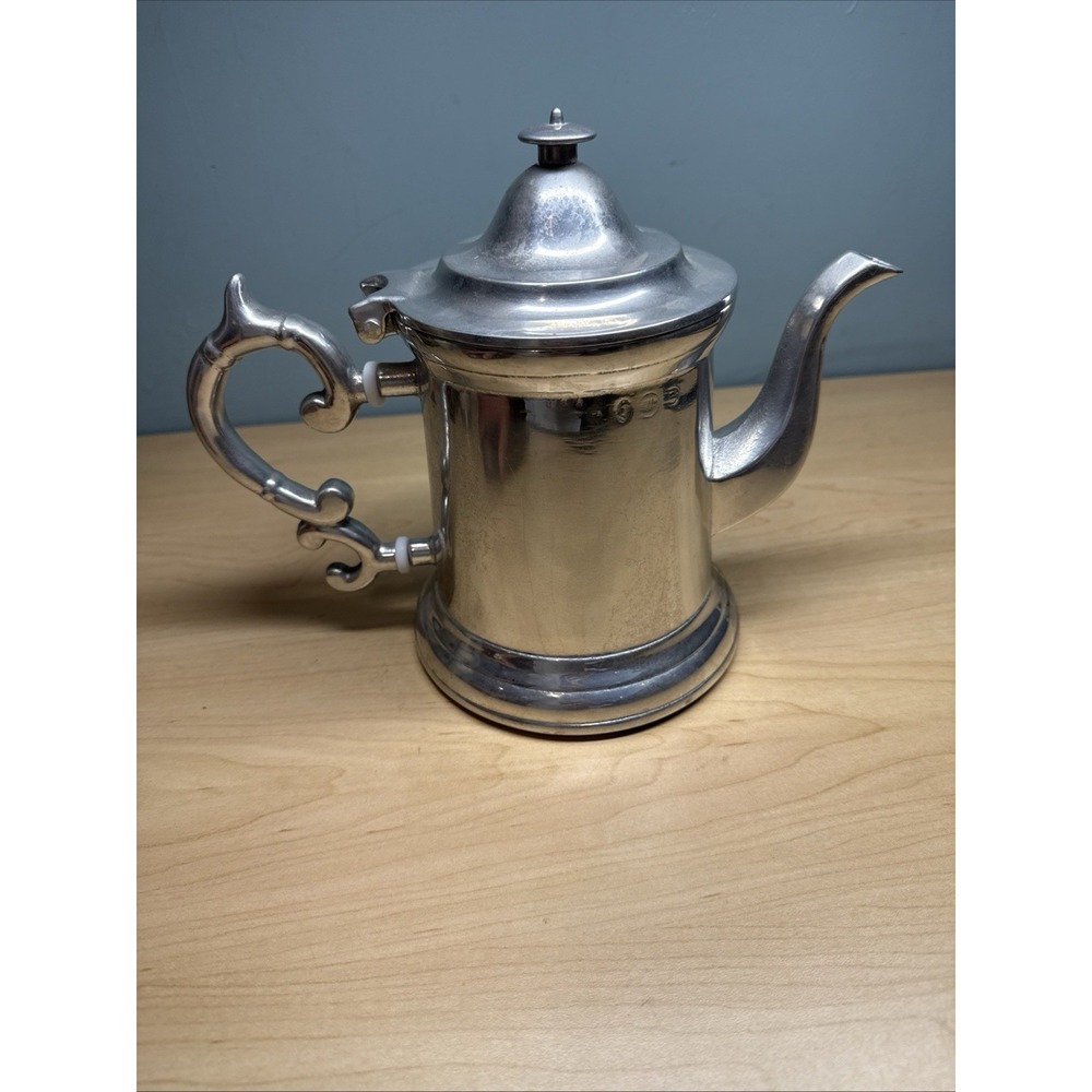 Wilton WRP pewter coffee pot ~ 8"H ~ spacers keep handle cool